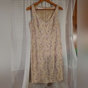 Maggy London Sz 8 Sheath Tan Embroidered Floral Linen Blend Dress Lined
